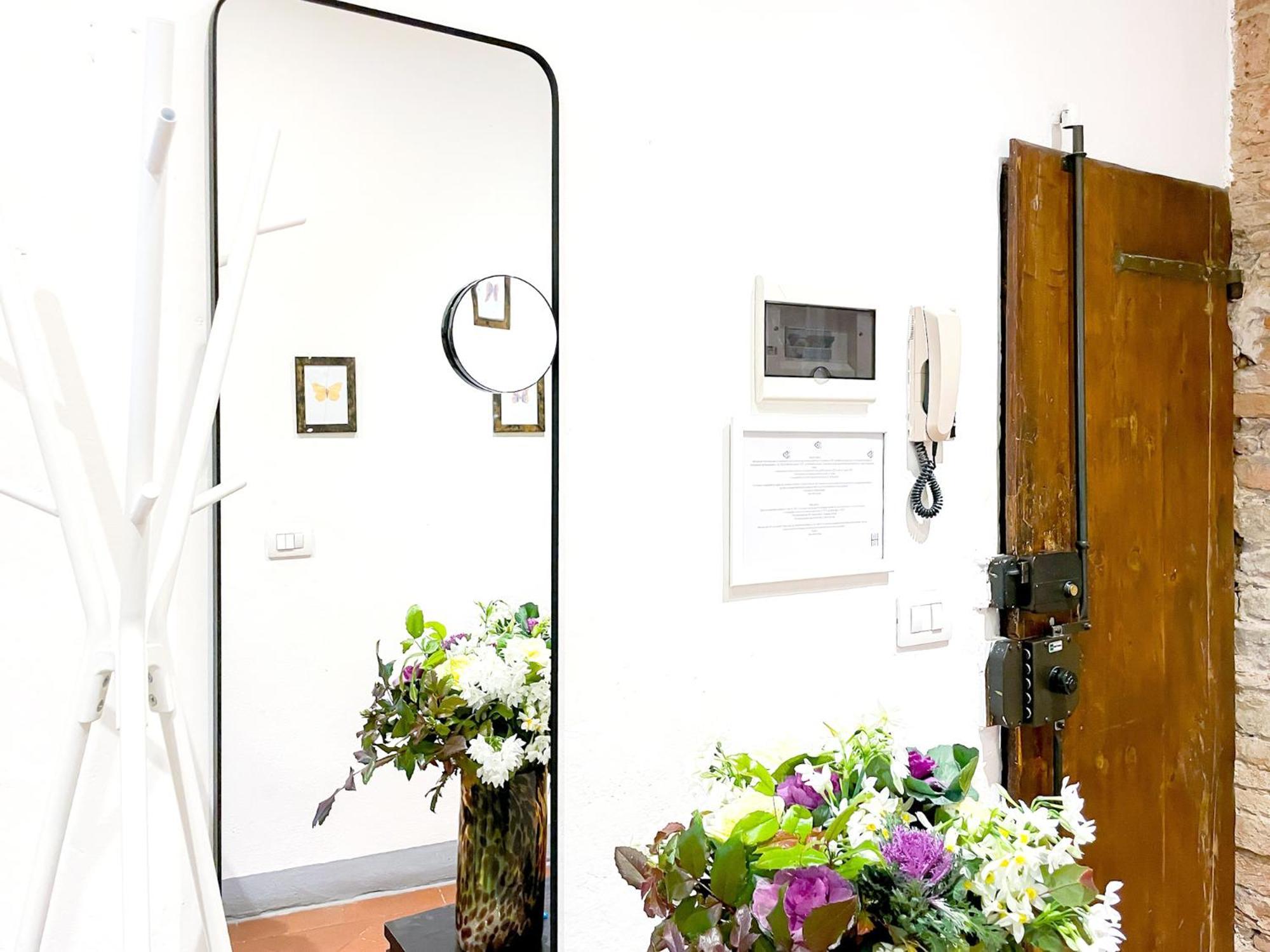 Lovely Apartment Near Piazza Della Signoria فلورنس المظهر الخارجي الصورة